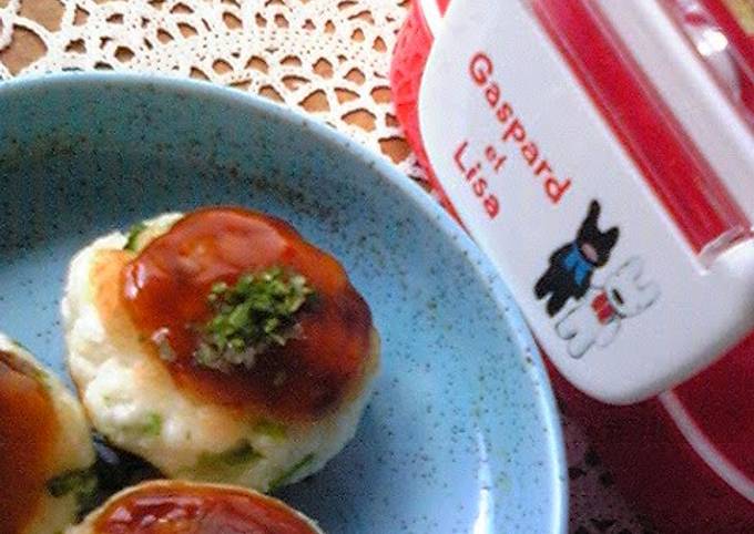 Easy Bento Fillers&ndash;Hanpen Fishcakes and Scallion Okonomiyaki-Style