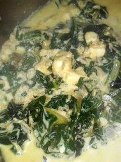 A picture of creamy spinach with pepper feta.