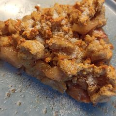A picture of Apple crumble.