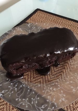 รูปของ Black magic cake ไม่ต้องตีช้อนคันเดียวเอาอยู่