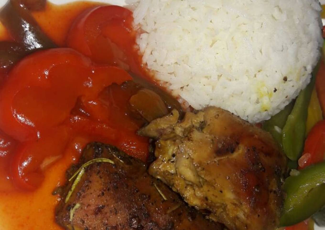 Grilled chicken with raisin rice