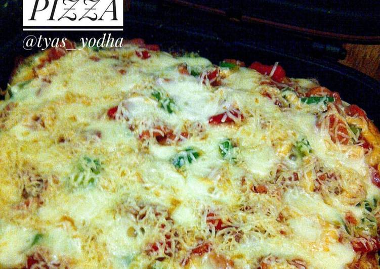 Olahan Pizza Sosis / Super Supreme | Cara Mengolah Pizza Sosis / Super Supreme Yang Menggugah Selera
