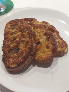 A picture of French toast.