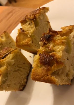 Una foto de Budín de manzana 🍏