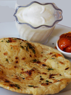 பூண்டு வெண்ணை நான் செய்முறை முக்கிய புகைப்படம்