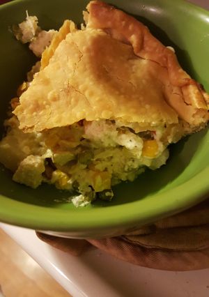 A picture of Easy Chicken Pot Pie.