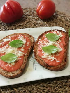 Una foto de Bruschettas para el desayuno o cena