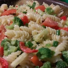 A picture of Beck's Vinaigrette Pasta Salad.