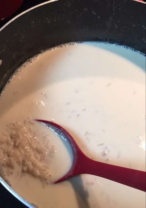 Una foto de Arroz con leche y canela cremosito
