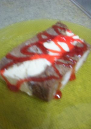 Una foto de Budin helado con galletitas de chcolate