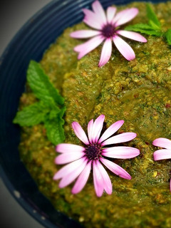 A picture of Mint apple chutney.
