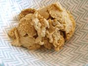 Una foto de helado sin lactosa ni azucar