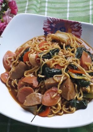 Foto resep Mie Goreng Daur Ulang Sayur Sop