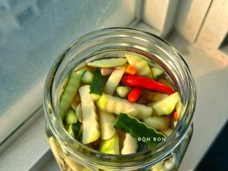 Dưa góp su hào, cà rốt, dưa chuột - món ăn kèm giòn ngon