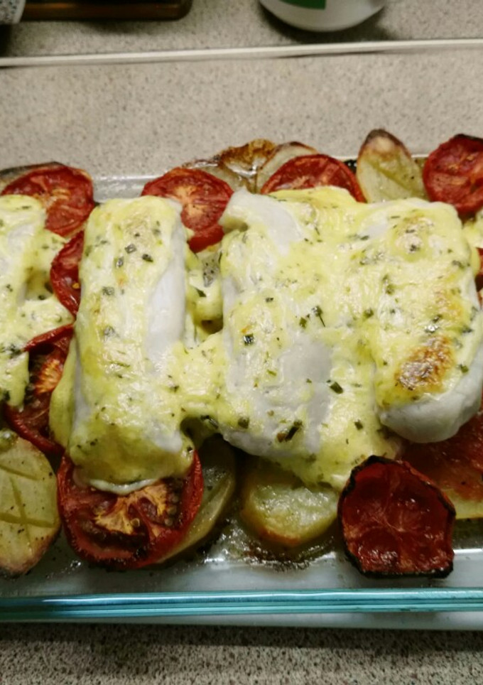 Una foto de Lomos de merluza gratinados