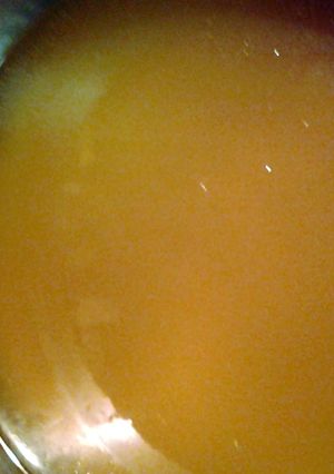 A picture of lemon sauce.