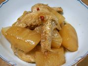 A picture of radish and chicken wing