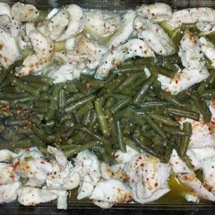 A picture of chicken bake.
