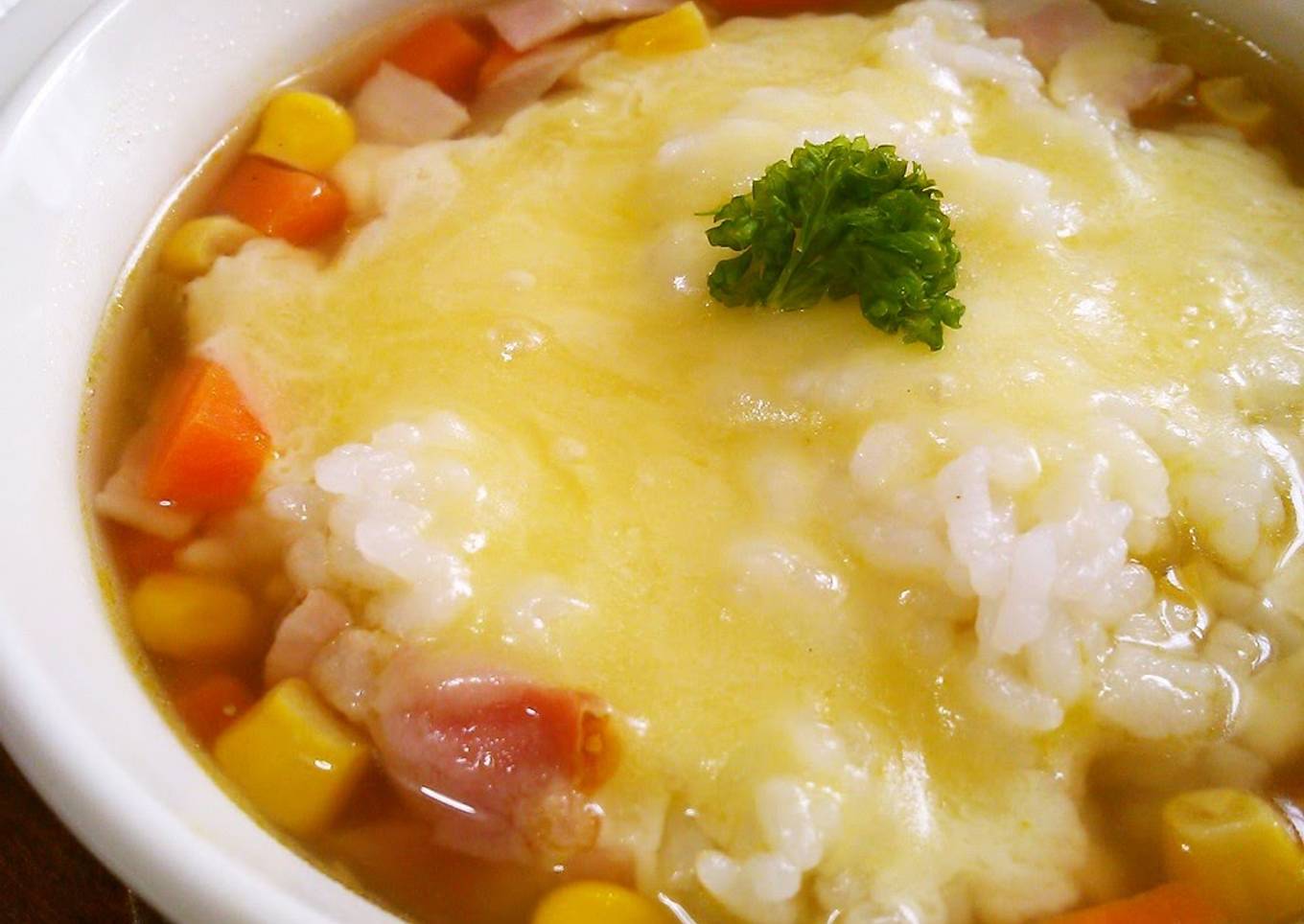 Easy Breakfast in the Microwave! Melted Baked Cheese Rice