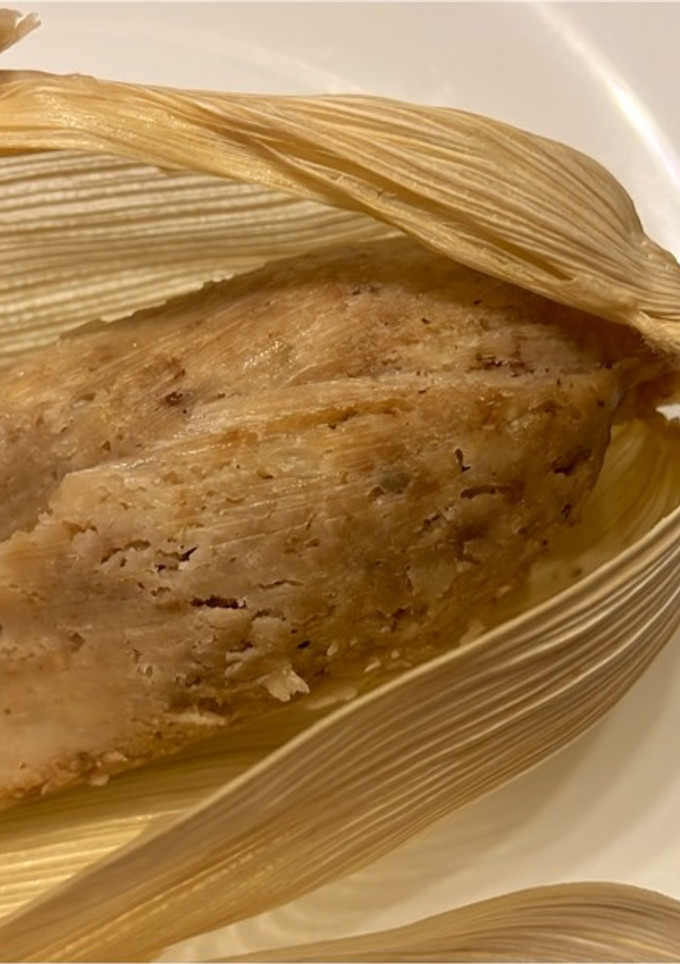 Una foto de Tamalito de frijol con queso de cincho