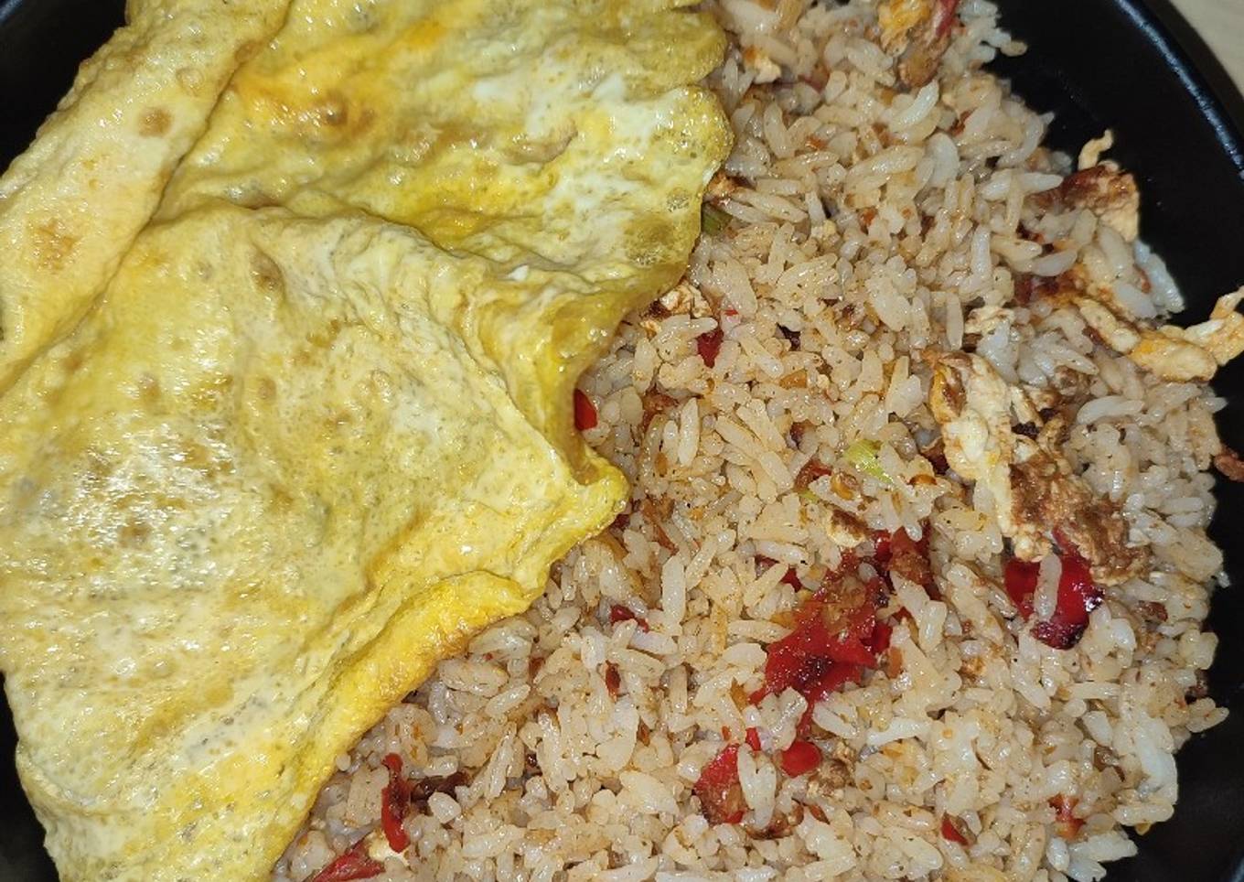 Nasi goreng terasi cabai merah