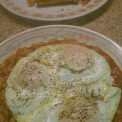 A picture of English Bean Breakfast.
