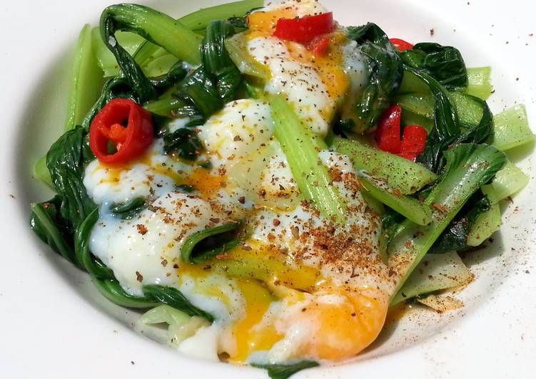 Bak Choy With Soft Boiled Eggs