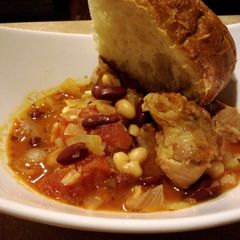 A picture of Italian style pork and beans.