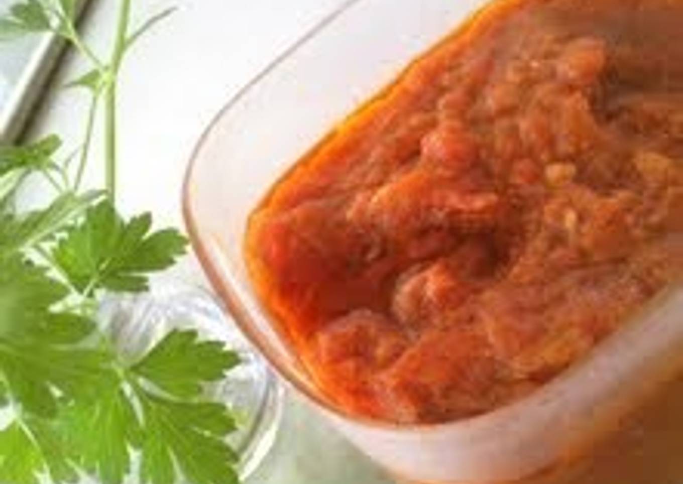 Delicious and Multi-Purpose Tomato Sauce