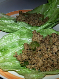 A picture of Spicy Beef Curry lettuce wraps.