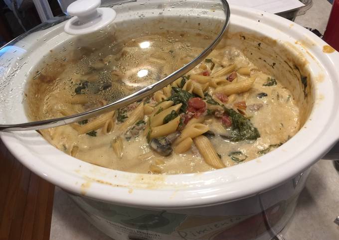 Crockpot All in One Meals - Spinach Turkey Sausage Pasta Soup