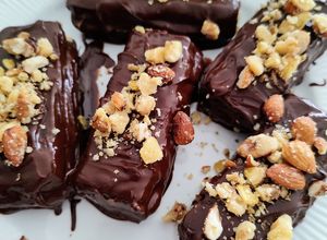 Una foto de 🍫Snickers saludable 😋