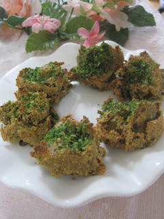 A picture of Macrobiotic Baked Rice Bran & Natto Dumplings.