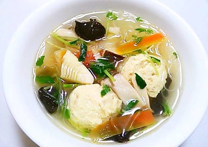 Chinese Soup with Cellophane Noodles and Fluffy Light Chicken Meatballs
