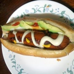 A picture of California Hot Dog.