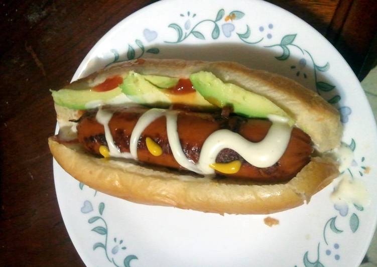 Steps to Prepare Perfect California Hot Dog