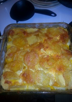 A picture of Scalloped Potatoes.