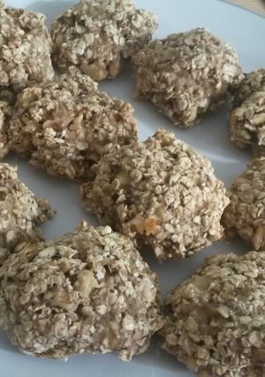 A picture of Robin's No White Sugar/Flour Banana Nut Cookies.