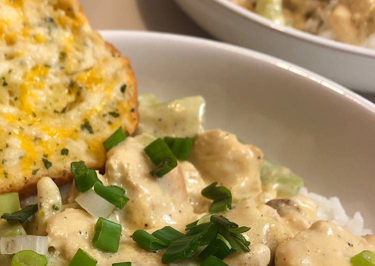 Steps to Make Award-winning Cream of Chicken, Cheese and Broccoli over Rice