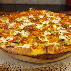 A picture of Deep Dish Cast Iron Skillet Pizza.