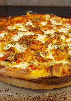 A picture of Deep Dish Cast Iron Skillet Pizza.