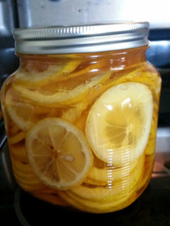 A picture of Tinklee's Honey Lemon Slices.