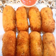 A picture of Chicken Cheese Croquettes.