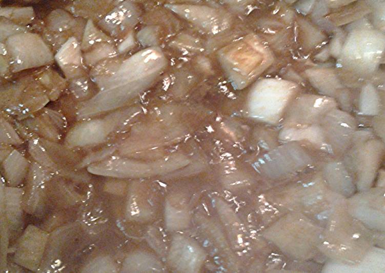 Steps to Prepare Any-night-of-the-week Caramelized onions with balsamic vinegar