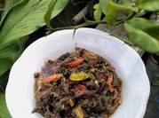Gambar daging kepala sapi pedas