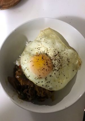 Foto resep Beef and Egg Rice Bowl