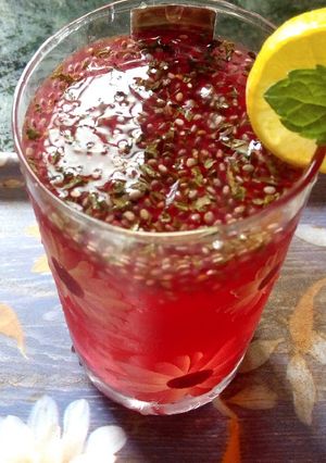 A picture of Refreshing red drink.