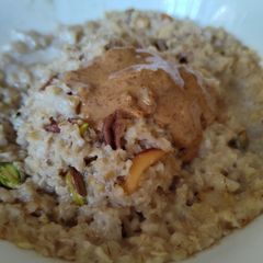 A picture of Honey Nuttiest Porridge.