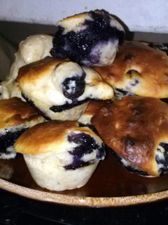 A picture of Lemon Yogurt Blueberry Muffins.