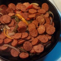 A picture of grilled smoke sausages.